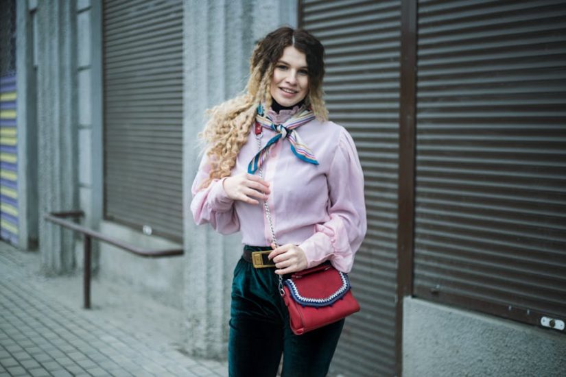 手提包：引領時尚潮流的必備配件